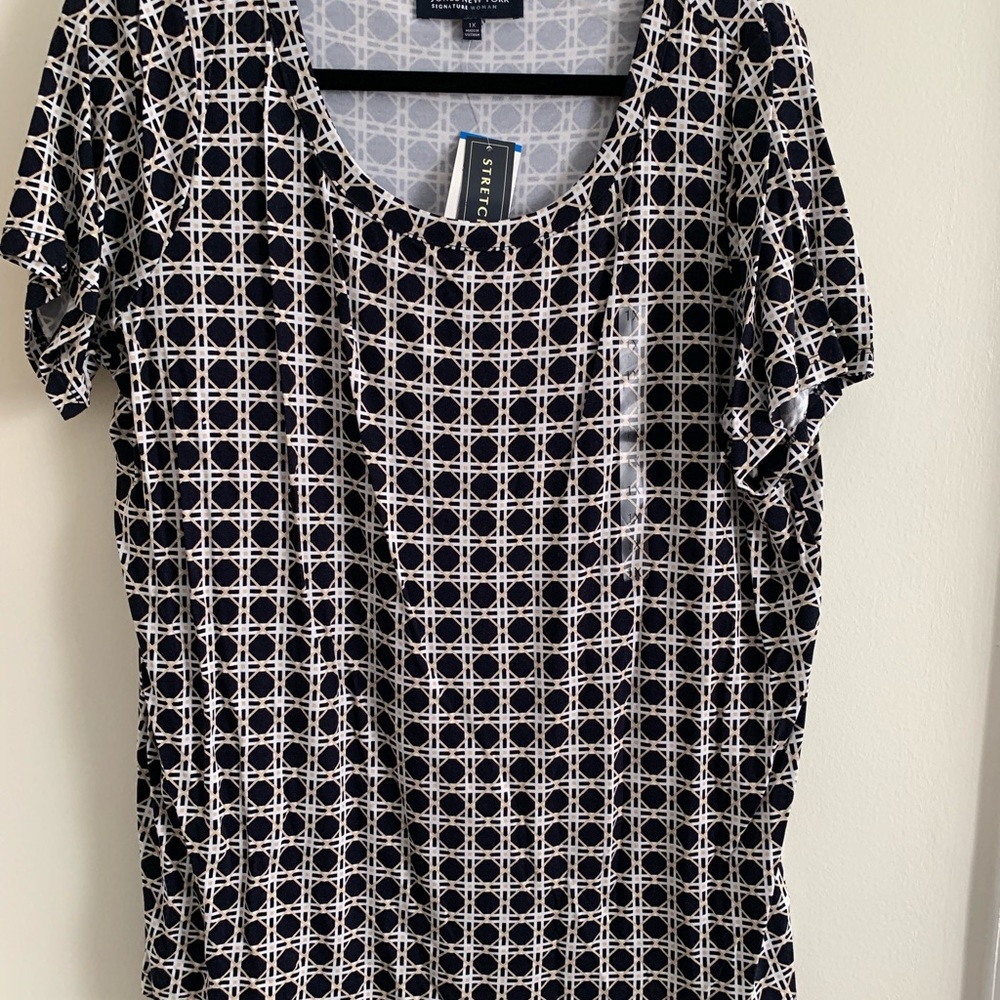 NWT! Jones New York Signature Woman’s Tee / Cami
